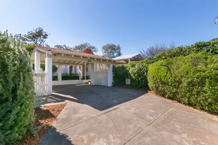 14 Hatfield Way, Booragoon WA 6154