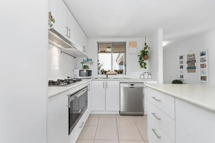 Seventh view of Homely house listing, 1/1 Graduate Way, Coolbellup WA 6163