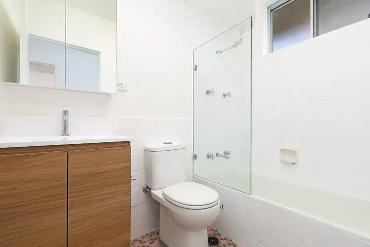 Fourth view of Homely apartment listing, 2/18A Ballast Point Road, Birchgrove NSW 2041