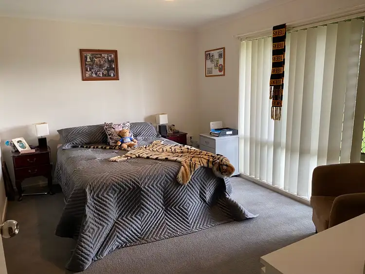 Sixth view of Homely house listing, 13 Charlotte Place, Cranbourne West VIC 3977