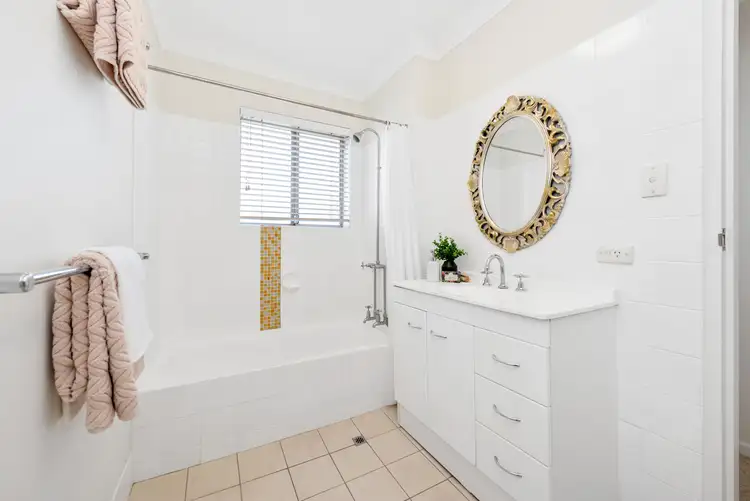 Sixth view of Homely unit listing, 2/19 Olive Street, Morningside QLD 4170