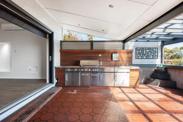 Fifth view of Homely house listing, 16 Ingomar Court, Hallett Cove SA 5158