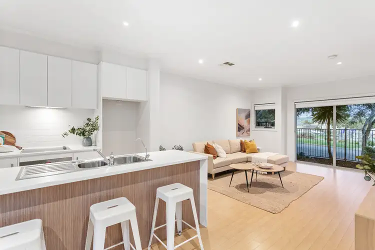 18 Orca Court, Seaford Meadows SA 5169