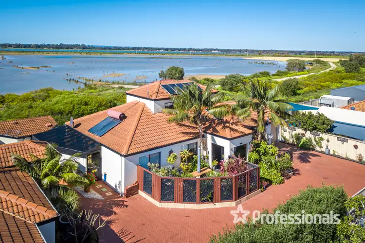 2/29 Pebble Drive, Geographe WA 6280