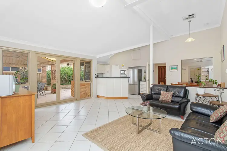 Fourth view of Homely house listing, 6 Cusack Way, Kardinya WA 6163
