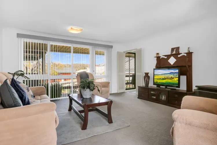 Main view of Homely house listing, 33 Tallawong Crescent, Dapto NSW 2530