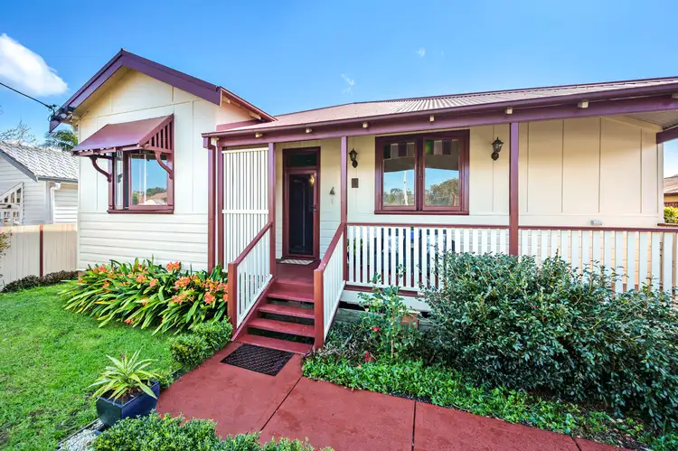 7 Docker Street, Marks Point NSW 2280