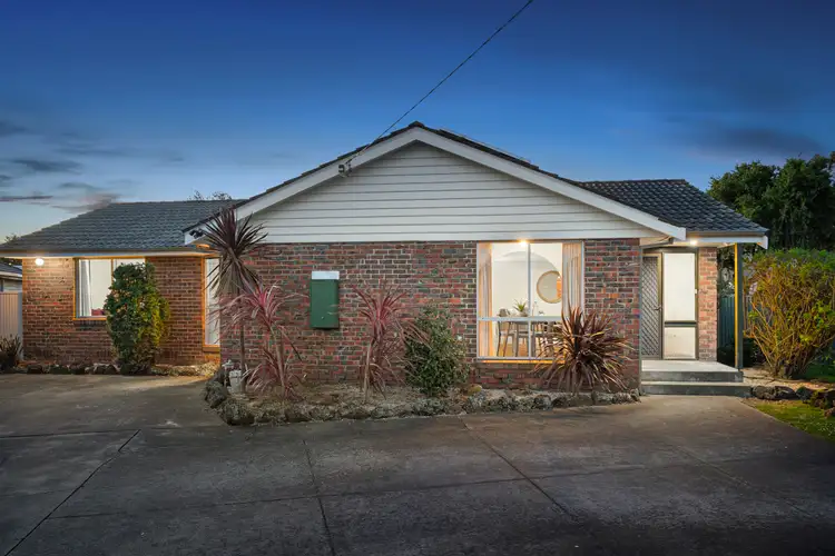 11 Lightwood Drive, Ferntree Gully VIC 3156