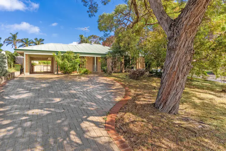 55 Peelwood Parade, Halls Head WA 6210