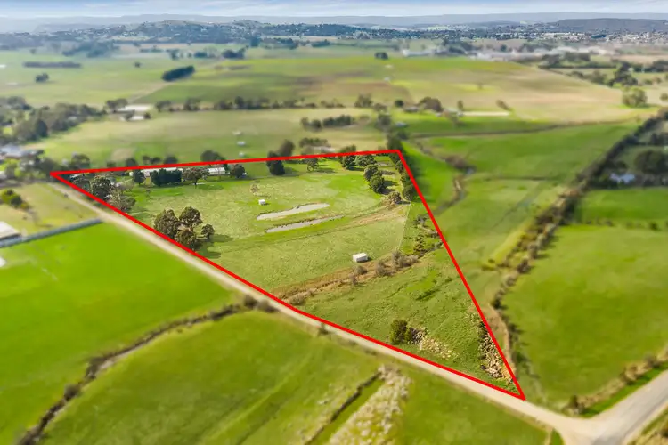 25 Mooneys Road, Kilmore VIC 3764