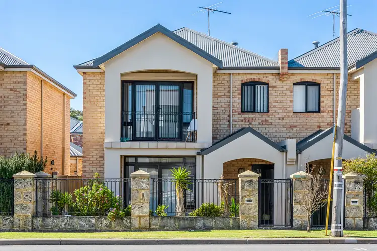22/9 Healy Road, Hamilton Hill WA 6163
