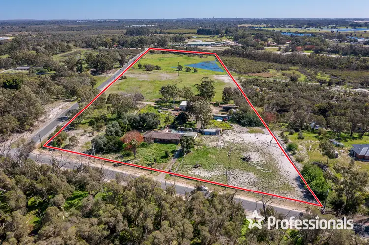 104 Commercial Road, Forrestdale WA 6112