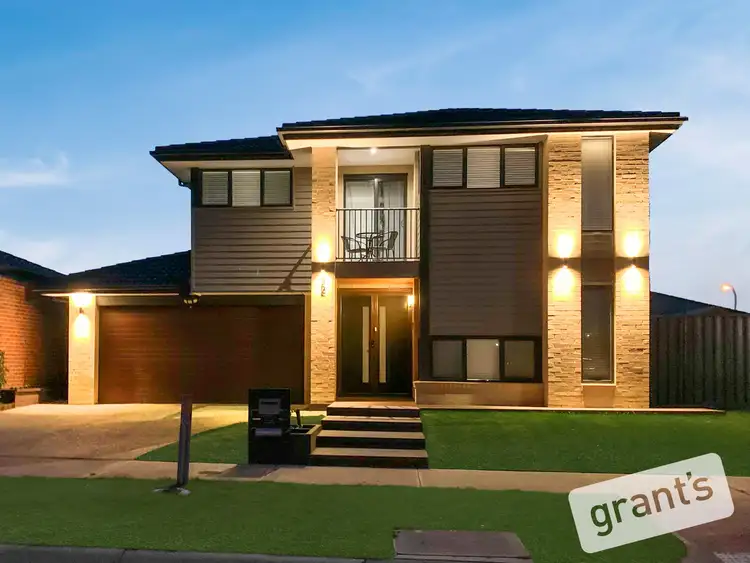 22 Benedetto Crescent, Cranbourne East VIC 3977