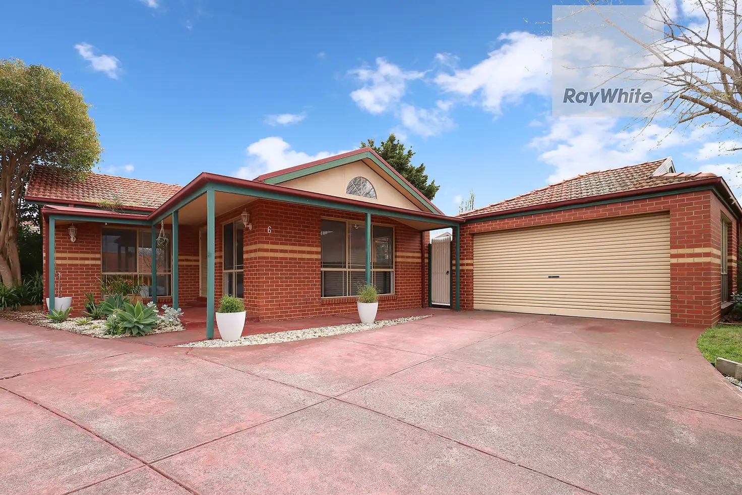 Main view of Homely unit listing, 1/6 Lochmaben Court, Greenvale VIC 3059
