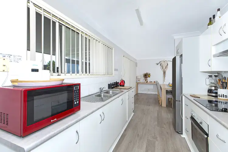 Fourth view of Homely house listing, 1/16A Jindalee Street, Toronto NSW 2283