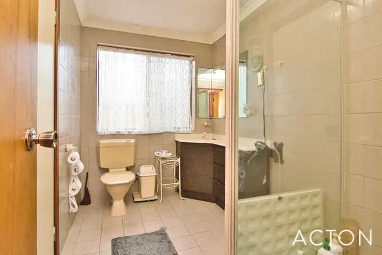 Fourth view of Homely house listing, 15 Jindarra Close, Cooloongup WA 6168