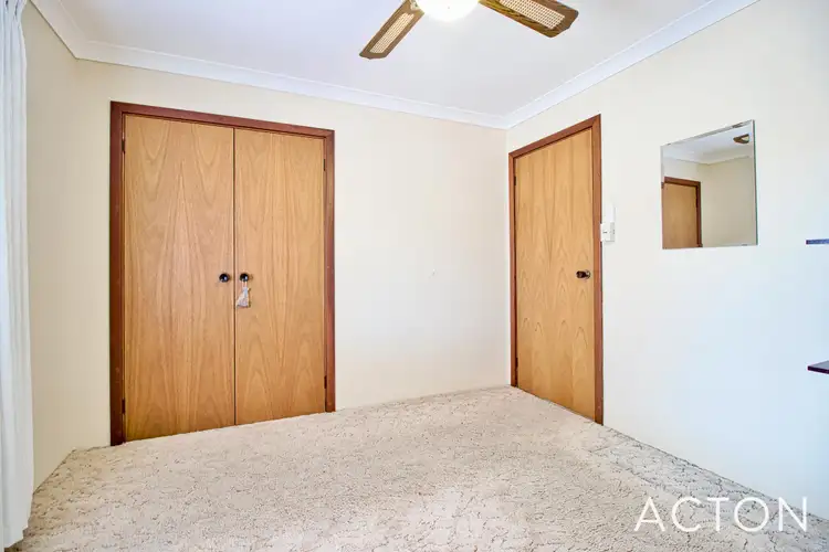 Sixth view of Homely house listing, 15 Jindarra Close, Cooloongup WA 6168
