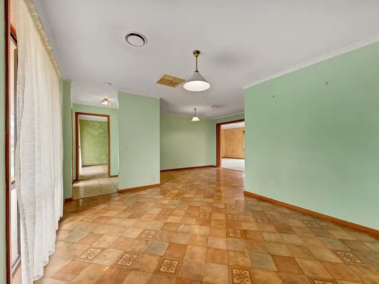 Fourth view of Homely house listing, 75 Mayfair Drive, Wodonga VIC 3690