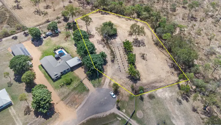 11 Blackstar Place, Black River QLD 4818