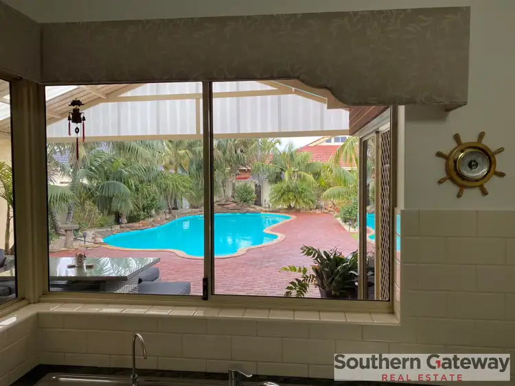 Sixth view of Homely house listing, 6 Villefranche Rise, Port Kennedy WA 6172