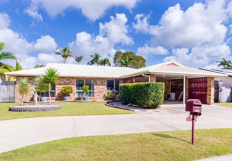27 Davey Street, Glenella QLD 4740