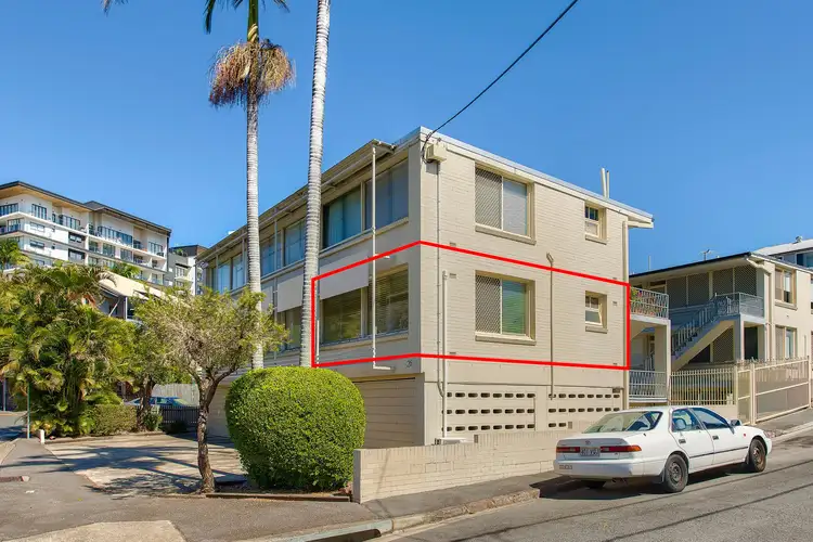 Main view of Homely unit listing, 1/88 Isaac Street, Spring Hill QLD 4000