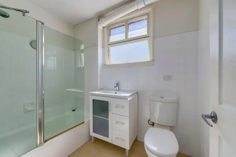 Sixth view of Homely unit listing, 1/88 Isaac Street, Spring Hill QLD 4000