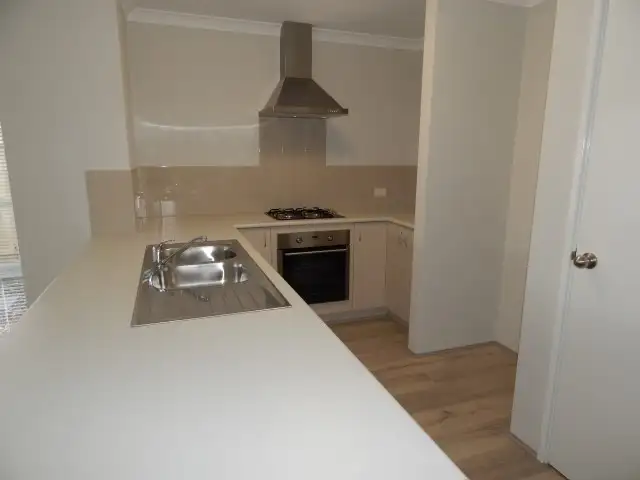 Seventh view of Homely house listing, 7 Teneriffe Rise, Halls Head WA 6210