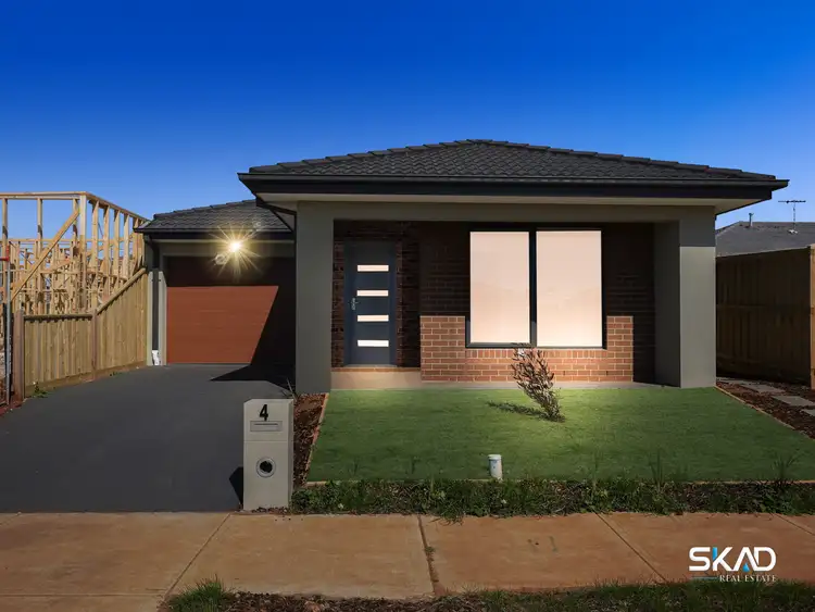4 Boston Avenue, Thornhill Park VIC 3335