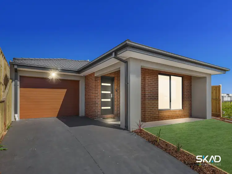 Second view of Homely house listing, 4 Boston Avenue, Thornhill Park VIC 3335