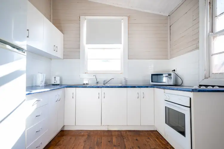 Seventh view of Homely house listing, 10 Wakaden Lane, Griffith NSW 2680