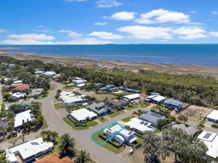 Third view of Homely house listing, 1/19 Margarita Court, Bushland Beach QLD 4818