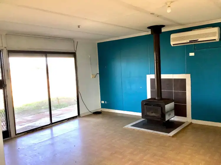 Second view of Homely house listing, 4 Thevenard Road, Thevenard SA 5690