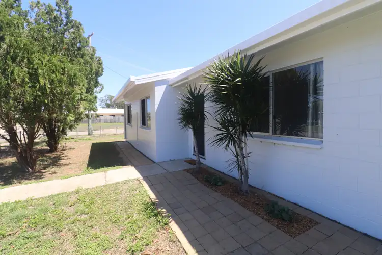 2 St Lucia Drive, Rasmussen QLD 4815