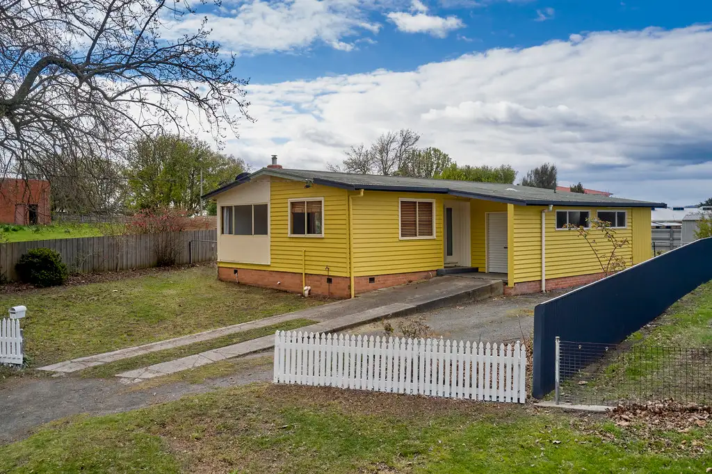 Main view of Homely house listing, 1a Bernard Street, Beaconsfield TAS 7270