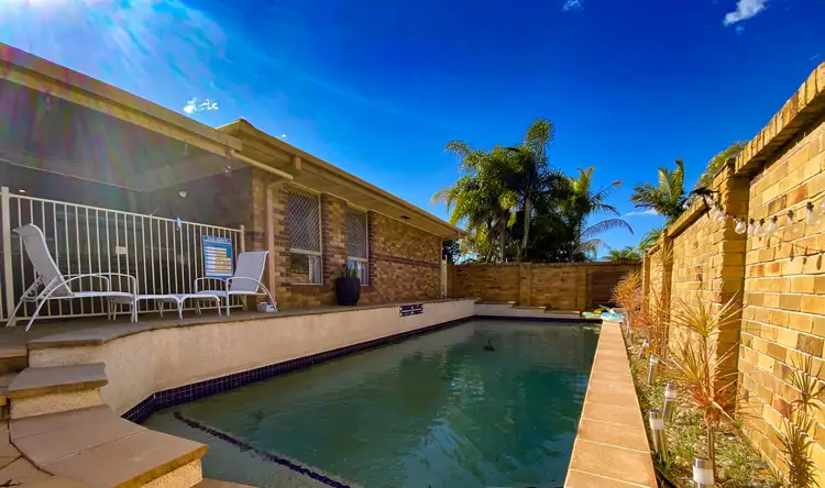 2 Putter Place, Arundel QLD 4214