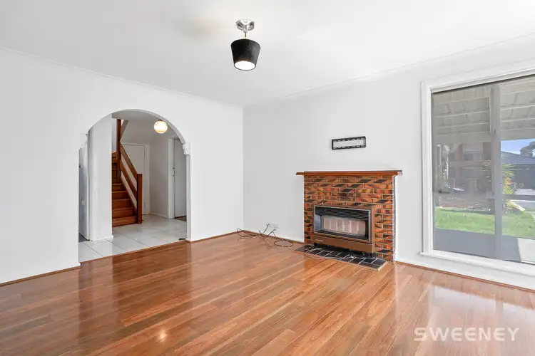 80 Seventh Avenue, Altona North VIC 3025