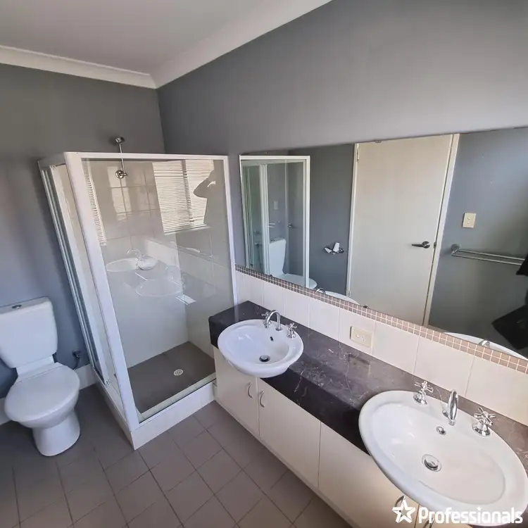 Fourth view of Homely house listing, 15 Bampton Road, Orelia WA 6167