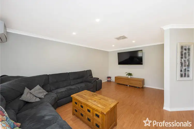 Second view of Homely house listing, 33 Indigo Circle, Warnbro WA 6169