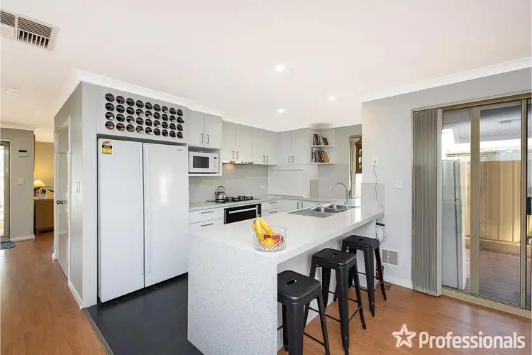 Sixth view of Homely house listing, 33 Indigo Circle, Warnbro WA 6169