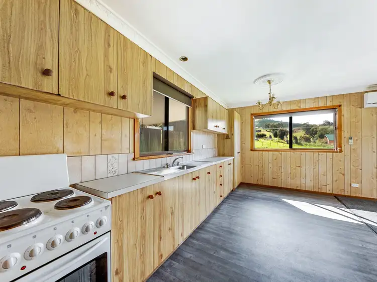 Third view of Homely house listing, 2 Hewitt Street, Bethanga VIC 3691