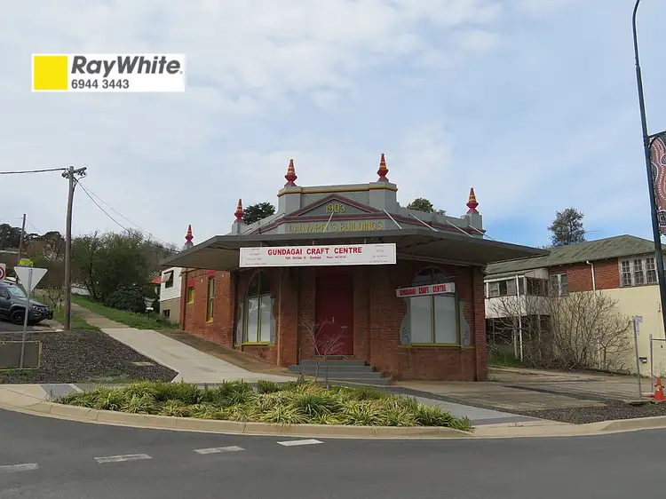 105 Sheridan Street, Gundagai NSW 2722