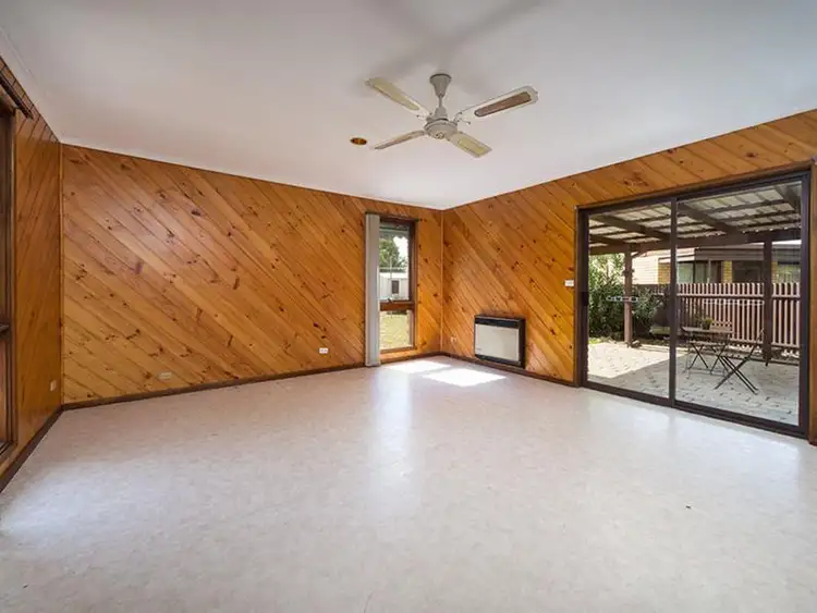 Fifth view of Homely house listing, 10 Wattle Court, Wodonga VIC 3690