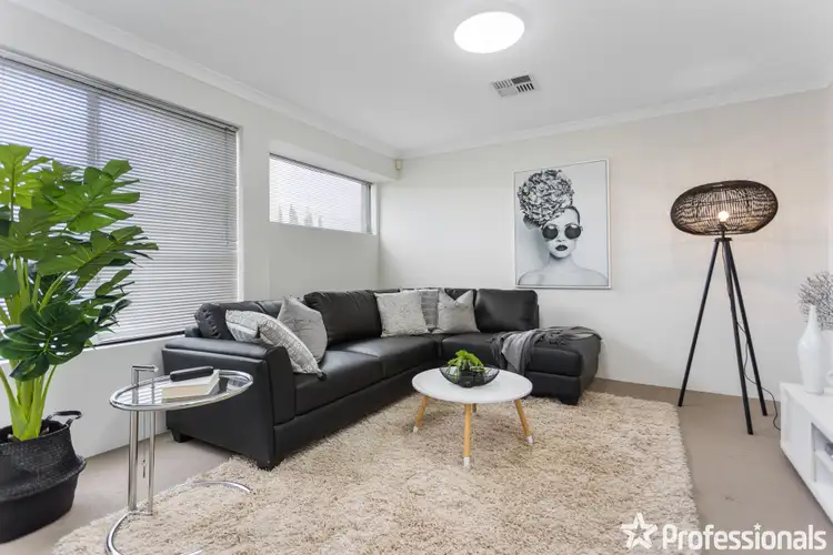 Fourth view of Homely house listing, 2 Pilkington Street, Canning Vale WA 6155