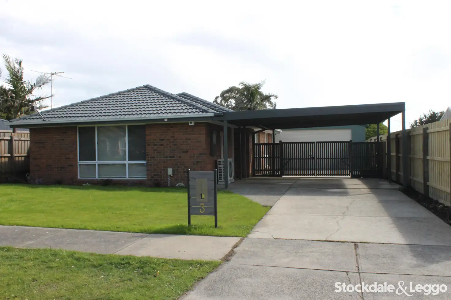 Main view of Homely house listing, 3 Jindalee Gardens, Cranbourne West VIC 3977