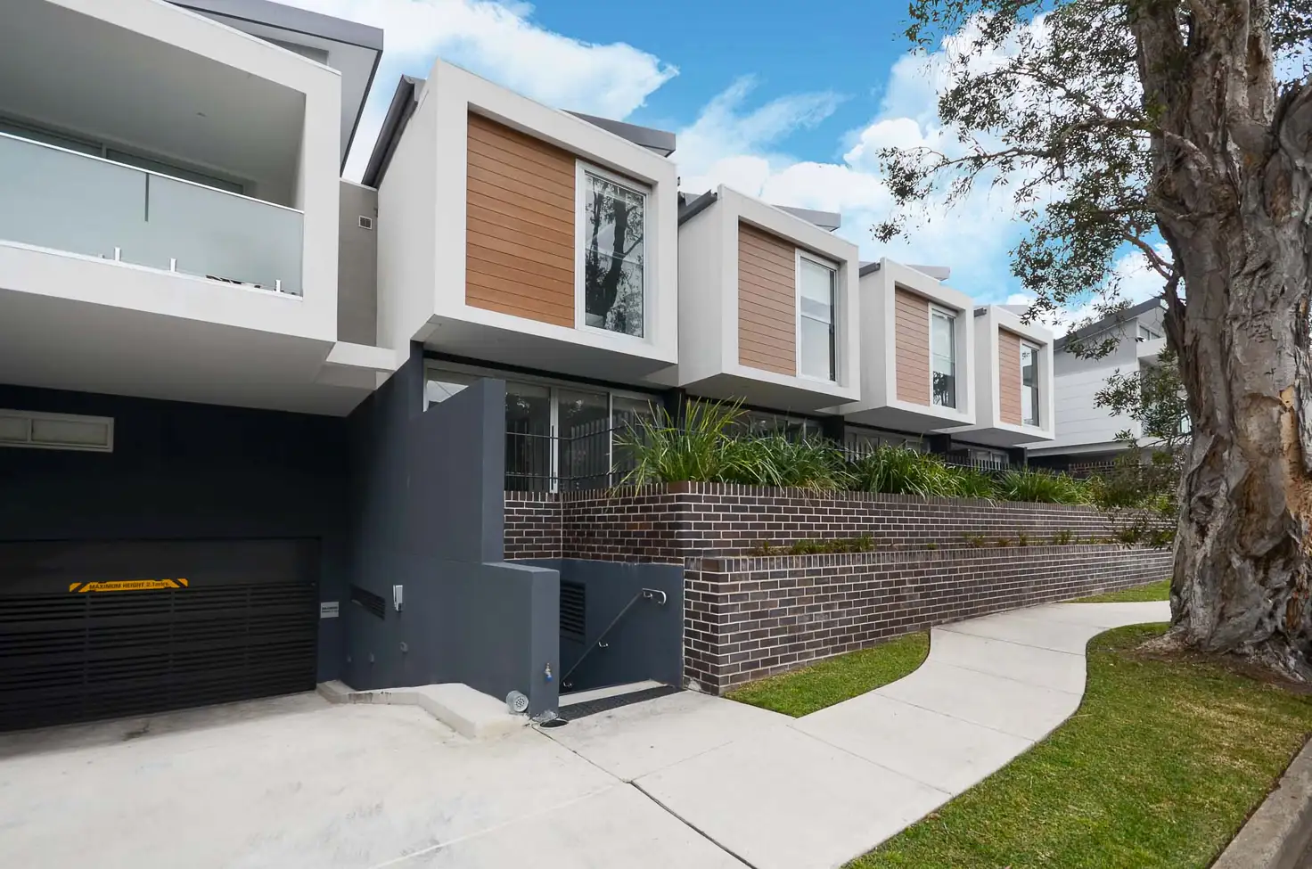 Main view of Homely townhouse listing, 2/1 Tathra Place, Gymea NSW 2227