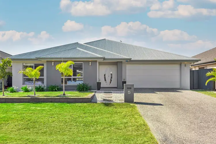 5 Woodward Crescent, North Lakes QLD 4509