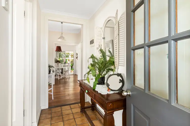 Second view of Homely house listing, 20 Stanley Terrace, Wynnum QLD 4178