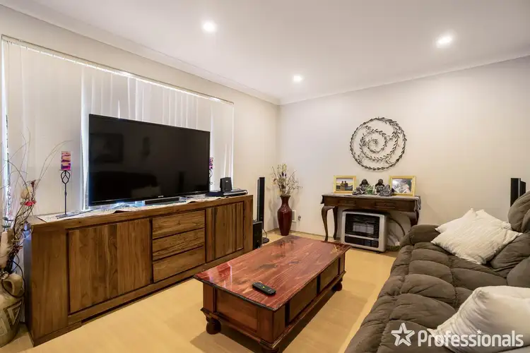 Fifth view of Homely house listing, 1 Spyglass Court, Safety Bay WA 6169