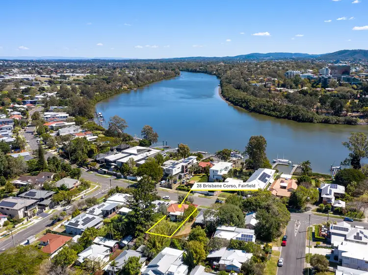 Fourth view of Homely house listing, 28 Brisbane Corso, Fairfield QLD 4103